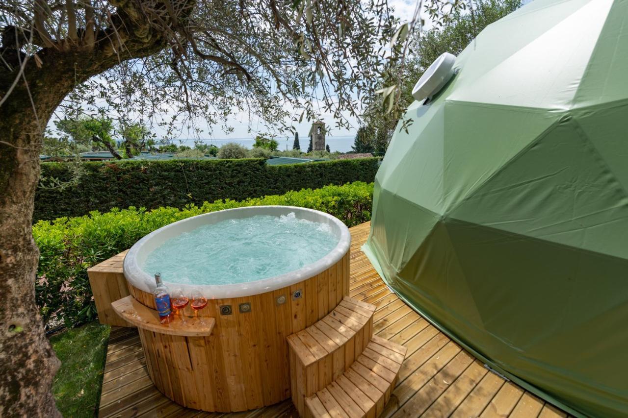 La Rocca Camping Village Bardolino Exteriör bild