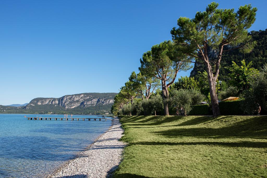 La Rocca Camping Village Bardolino Exteriör bild