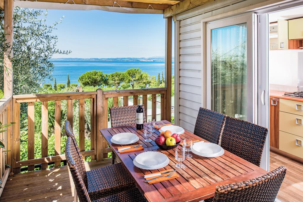 La Rocca Camping Village Bardolino Exteriör bild