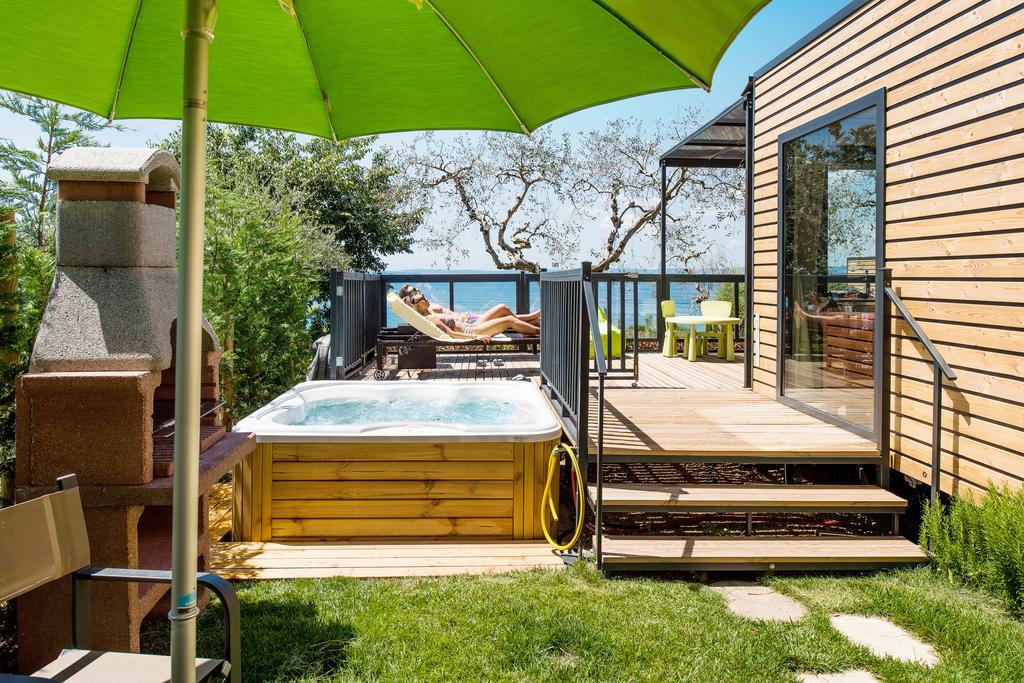 La Rocca Camping Village Bardolino Exteriör bild
